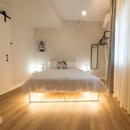 Apartahotel Meyia 4*