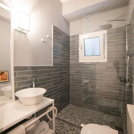 Meyia Aparthotel 4*