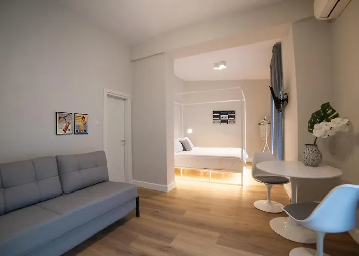 Meyia 4* Tessalónica